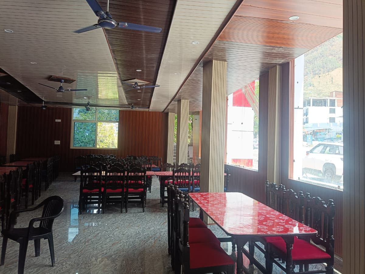 Hotel Kuber Bhagat